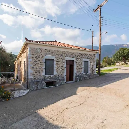 Liotrivi House