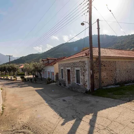 Liotrivi House Λεωνίδιο