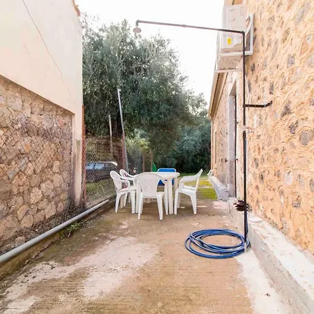 Liotrivi House Λεωνίδιο