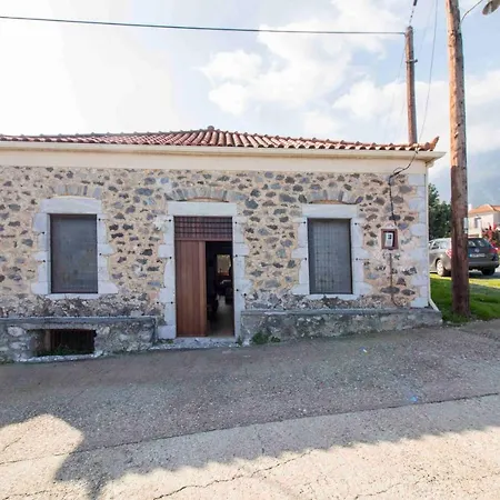 Liotrivi House * Leonídion