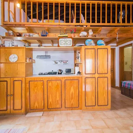 Διαμέρισμα Liotrivi House